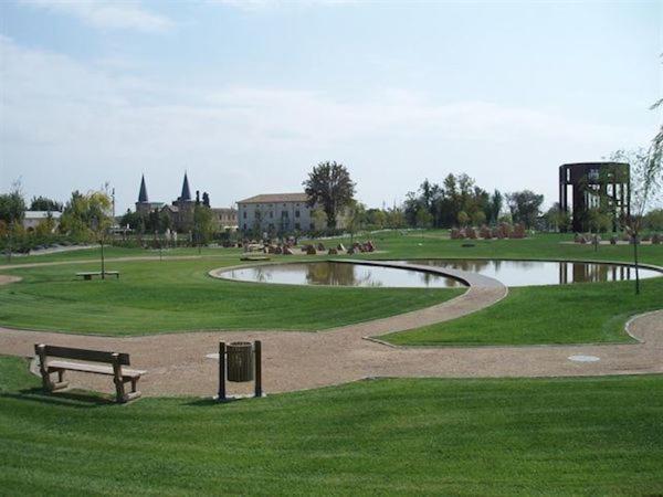 El Llano I, Parada En El Destino La Puebla De Alfinden Quarto foto